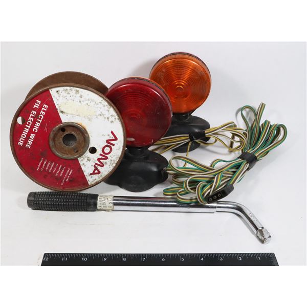 BUNDLE OF AUTOMOTIVE ITEMS, TOWING LIGHTS,