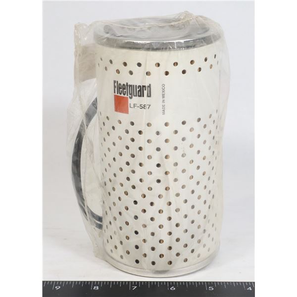 NOS FLEETGUARD LF-587 LUBE FILTER