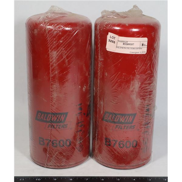 TWO BALDWIN FILTERS B7600
