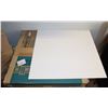 Image 1 : NEW BOX OF SNAP CLIP CEILING TILES