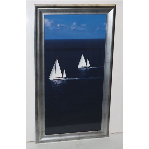 PROFESSIONALLY FRAMED SAILBOAT SHOWHOME