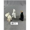Image 2 : Vintage Nutbrown Elephant, Duck and Black Bird Pie Funnel/Vents