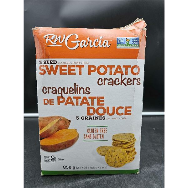 RW Garcia 3 Seed Sweet Potato Crackers (2 x 425g)