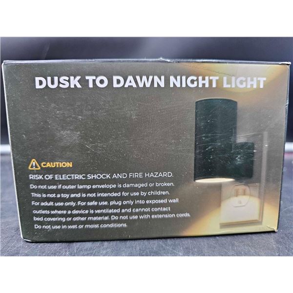 Dusk to Dawn Night LED Light