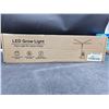 Image 1 : LED Grow Light
