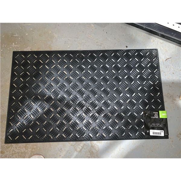 Studio Korhani Door Mat Black Rubber 1'6" x 2'6"