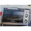 Image 2 : Black + Decker 4 Slice Toaster Oven