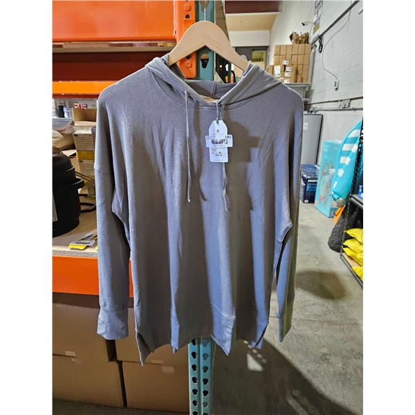 Everyday Sunday  Size Medium Lightweight Hoodie - Gray