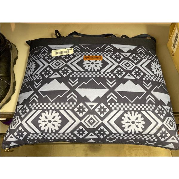 Columbia Blanket with Carry Bag