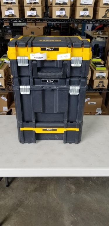 DEWALT T-STACK TOOL BOX