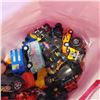 Image 2 : BAG OF VARIOUS COLLECTOR CARS