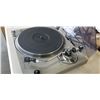 Image 3 : TECHNICS DIRECT DRIVE TURNTABLE, MODEL SL-1700
