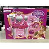 Image 2 : NEW PREXTEX CROWN MIRROR BEAUTIFUL GIRL VANITY SET