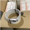 Image 3 : 24 NEW WHITE MAGNETIC MICRO USB CABLES AND DUAL DEVICE CHARGE MAT RETAIL $160