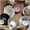 Image 2 : TRAY OF ASSORTED CUPS AND SAUCERS
