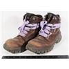 Image 1 : WOMENS ECCO HIKING BOOTS
