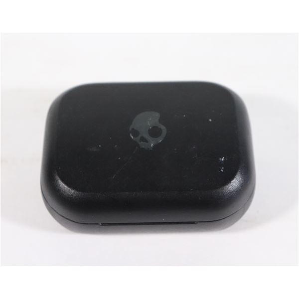 SKULL CANDY WIRELESS EAR BUDS