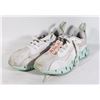 Image 1 : SIZE 9.5 WHITE AND MINT REEBOK SNEAKERS