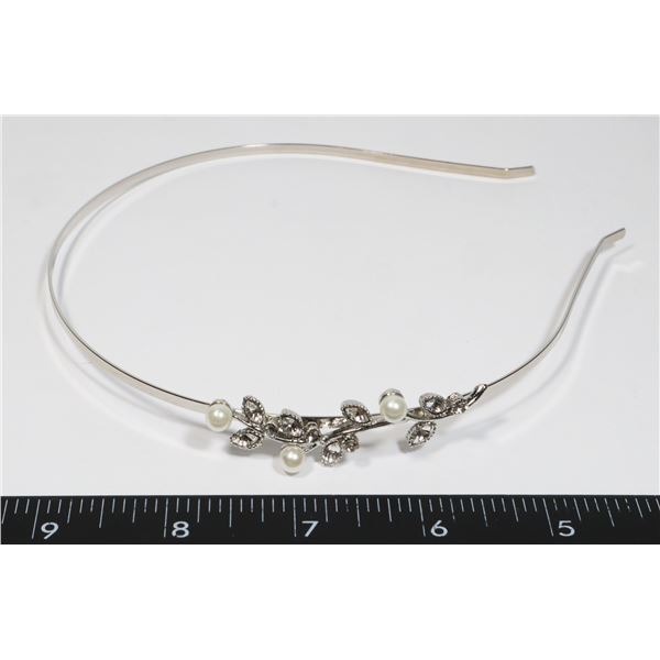 NEW HEADBAND SIDE FAUX PEARL/RHINESTONE FLOWER