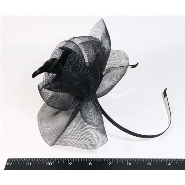 NEW BLACK FASCINATOR HAIR BAND FEATHER COCKTAIL