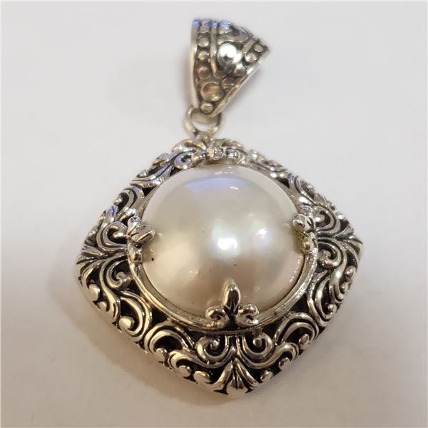 SILVER FRESHWATER PEARL PENDANT (~WEIGHT 7.76G)