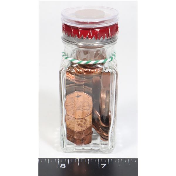 SMALL JAR OF AMERICAN ONE CENT COINS WITH CIRCA