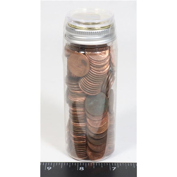 MEDIUM JAR OF AMERICAN ONE CENT COINS INCLUDING