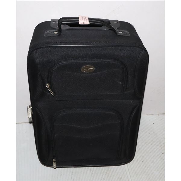 DESTINATION ROLLING SUITCASE