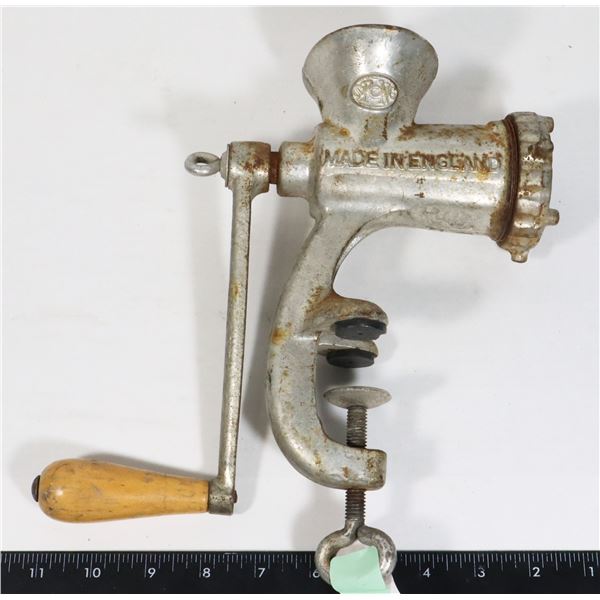 VINTAGE HAND CRANK MEAT GRINDER (MADE IN ENGLAND)