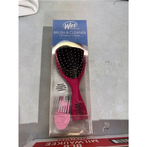 What brush Pro cleaner detangler comb
