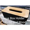 Image 1 : Tissue Box