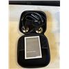 Image 1 : Black wire headset, corded USB headset with Bluetooth