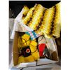 Image 1 : Yarn and other items