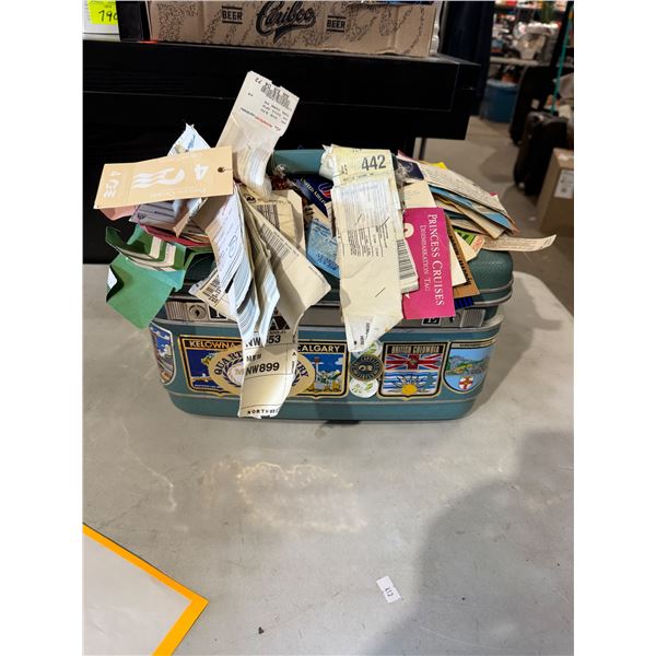 Samsonite silhouette make up suitcase with travel tags