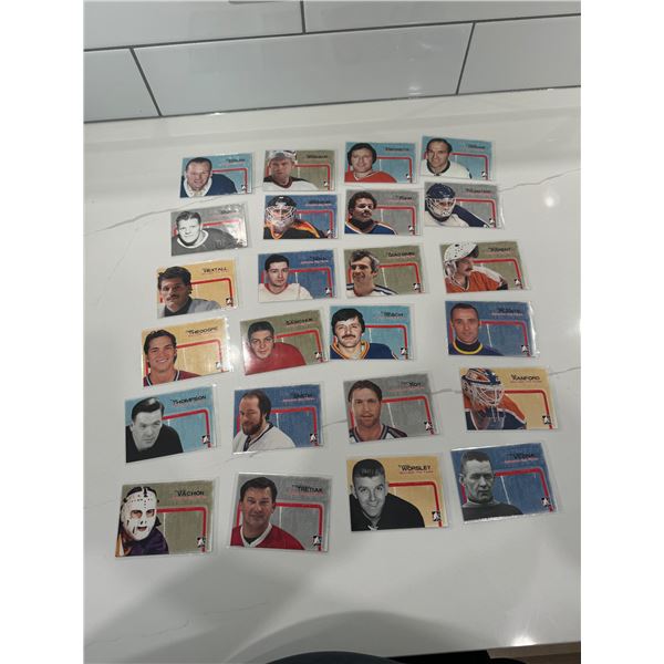 In the game hockey cards, 2005