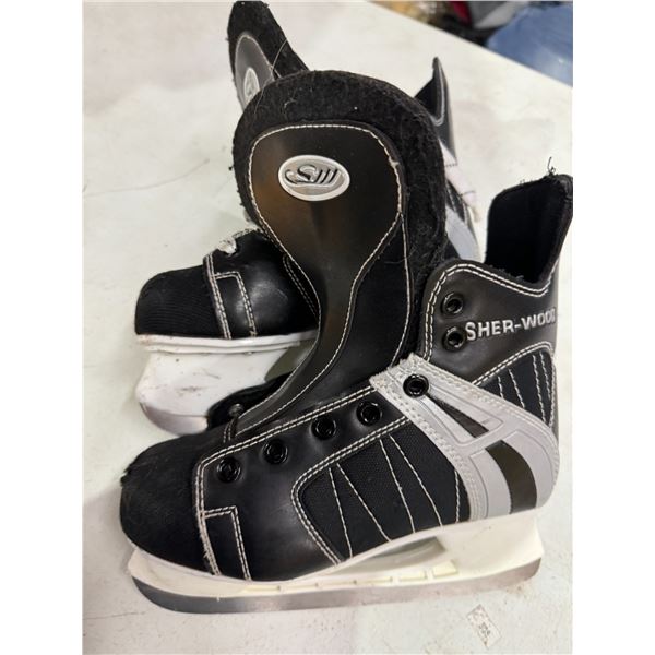 Sherwood Skates , J4