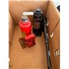 Image 2 : Bottle jacks mirrors, and straps