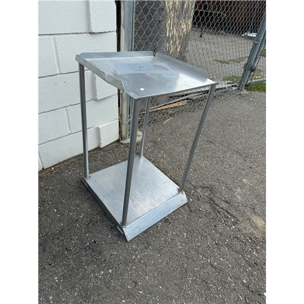 Metal stand