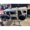 Image 1 : Panasonic stereo
