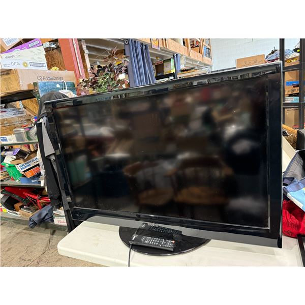 Samuel 40 inch TV with remote
