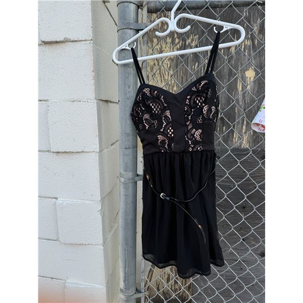 Dress size not shown