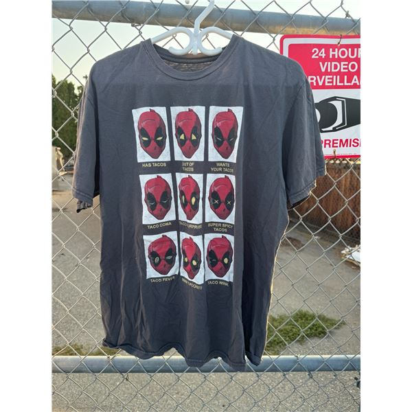 Marvel T-shirt size not shown