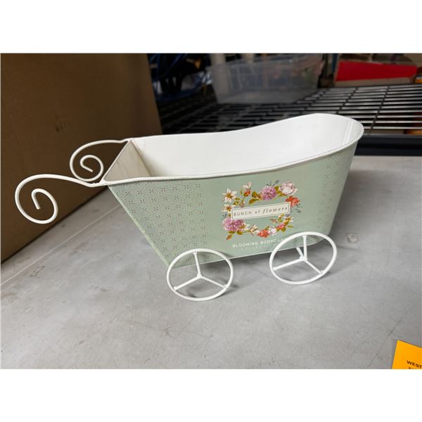 Bunch of flowers planter