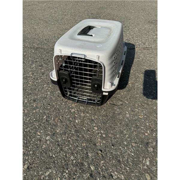 Pet carrier