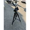 Image 1 : Tripod