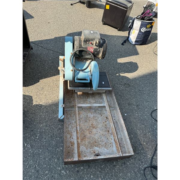 Tile saw