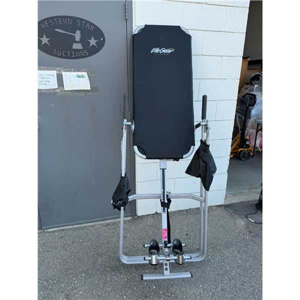 Inversion table