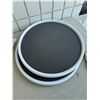 Image 2 : 2 18 inch Lazy Susan's
