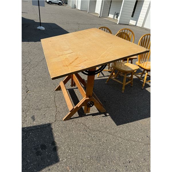 Drafting table