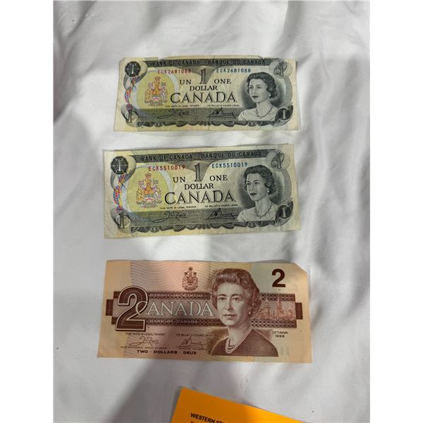 1973 $1 bills 2 1986 $2 bill